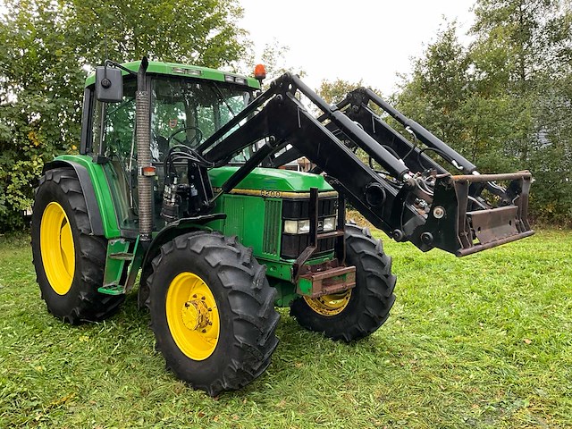 1992 john deere 6200 vierwielaangedreven landbouwtractor met voorlader - afbeelding 4 van  35