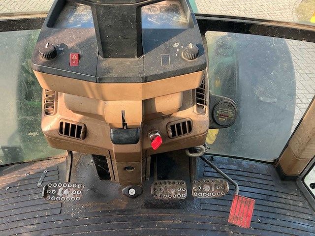 1992 john deere 6200 vierwielaangedreven landbouwtractor - afbeelding 22 van  32