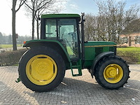 1992 john deere 6200 vierwielaangedreven landbouwtractor - afbeelding 6 van  32