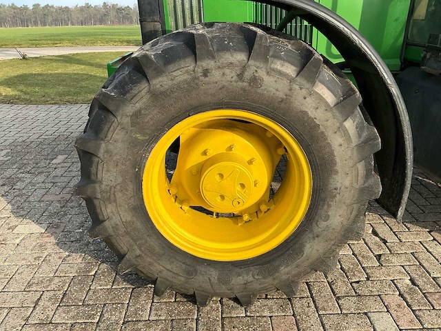 1992 john deere 6200 vierwielaangedreven landbouwtractor - afbeelding 3 van  20