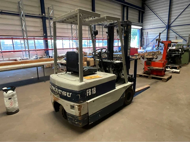 1992 komatsu fb-18m-2 vorkheftruck - afbeelding 10 van  16