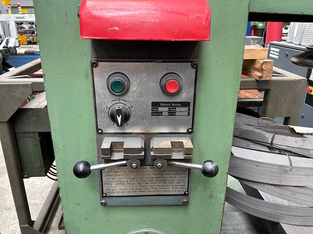 1992 leten plcm-400a verticale bandzaagmachine - afbeelding 5 van  9