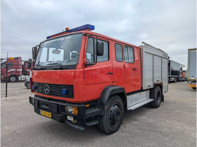 1992 mercedes-benz 1124 af brandweerwagen - afbeelding 1 van  30