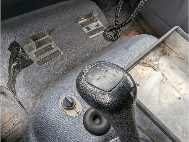 1992 mercedes-benz 1124 af brandweerwagen - afbeelding 19 van  30