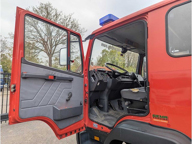 1992 mercedes-benz 1124 af brandweerwagen - afbeelding 21 van  30