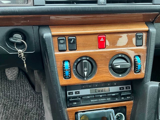 1992 mercedes-benz 300d w124 personenauto - afbeelding 2 van  17