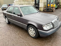 1992 mercedes-benz 300d w124 personenauto - afbeelding 12 van  17