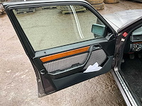 1992 mercedes-benz 300d w124 personenauto - afbeelding 13 van  17