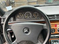 1992 mercedes-benz 300d w124 personenauto - afbeelding 16 van  17