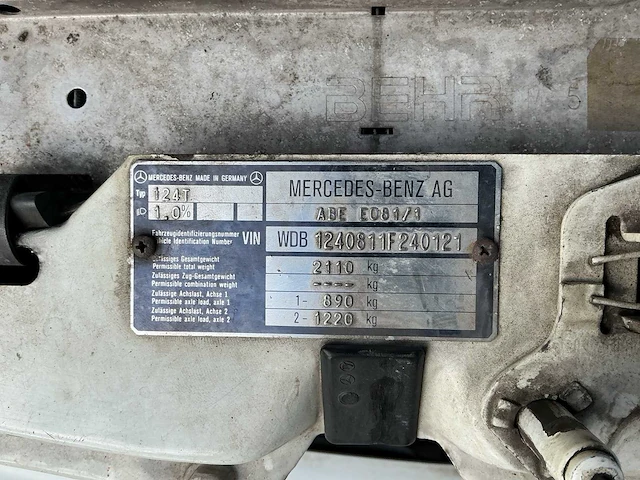 1992 mercedes-benz w 124 combi 200 personenauto - afbeelding 10 van  17