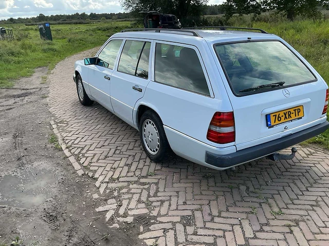 1992 mercedes-benz w 124 combi 200 personenauto - afbeelding 16 van  17