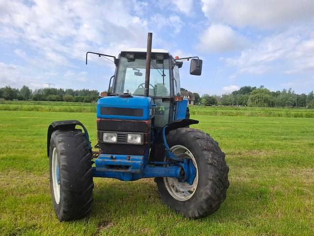 1992 new holland - 7840 4wd - vierwielaangedreven landbouwtractor - afbeelding 2 van  20