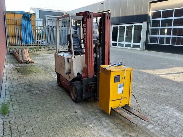 1992 nissan cym 02l25u vorkheftruck - afbeelding 13 van  18