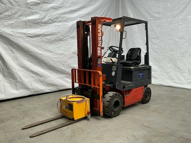 1992 nissan h01l15 vorkheftruck - afbeelding 2 van  22