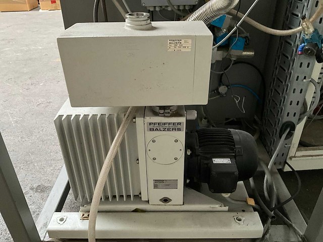 1992 pfeiffer balzers pls 570 labor system vacuüm coating-/pvd-installatie - afbeelding 15 van  15