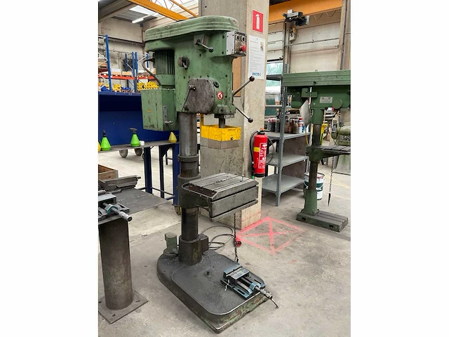 1992 promyslovy kombinat dacice sv32b kolomboormachine - afbeelding 4 van  9