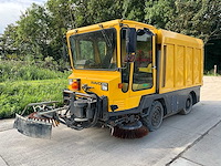 1992 ravo 5000 compact zelfrijdende veegmachine - afbeelding 1 van  26