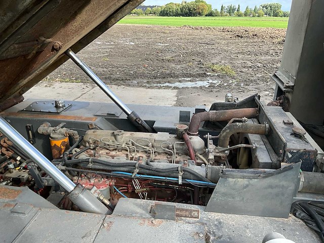 1992 ravo 5000 compact zelfrijdende veegmachine - afbeelding 17 van  26