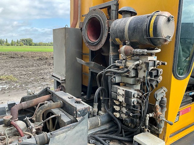 1992 ravo 5000 compact zelfrijdende veegmachine - afbeelding 18 van  26