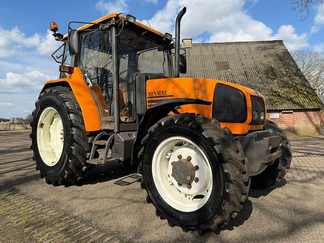 1992 renault ceres 340x vierwielaangedreven landbouwtractor - afbeelding 4 van  8