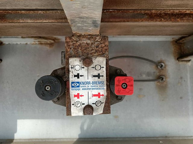 1992 renders roc 12.18 oplegger - afbeelding 4 van  20