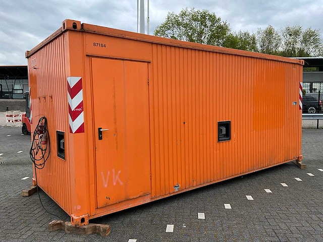 1992 sanitairunit - afbeelding 1 van  25