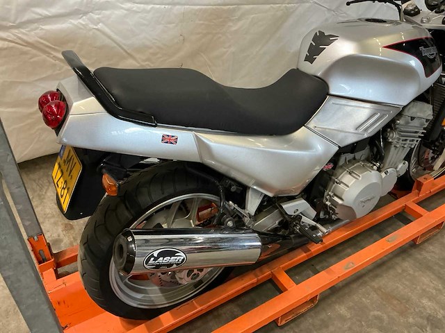 1992 triumph tour trident 900 motorfiets - afbeelding 2 van  3