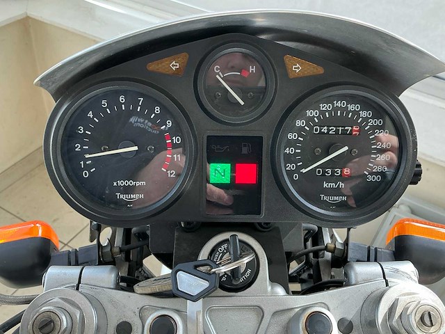 1992 triumph trophy 1200 motorfiets, ml-sv-30 - afbeelding 9 van  13