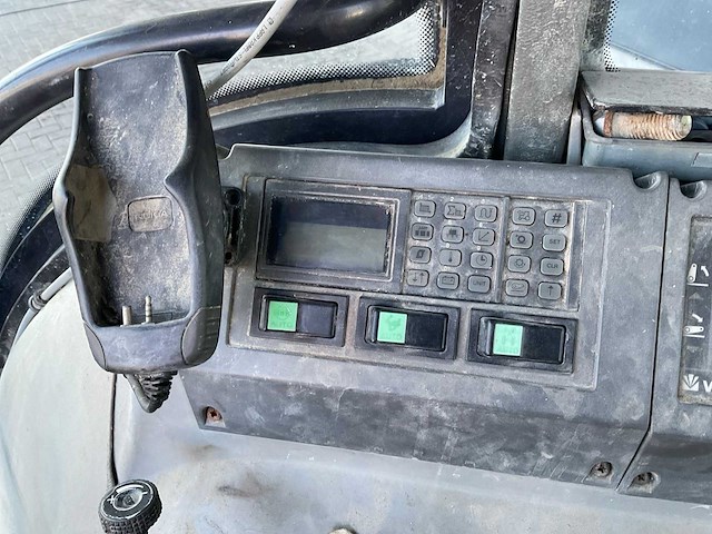 1992 valmet 6600e hi-trol vierwielaangedreven landbouwtractor - afbeelding 8 van  22