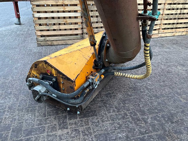 1992 vandaele hd1250 klepelmaaier zuigwagen - afbeelding 8 van  21