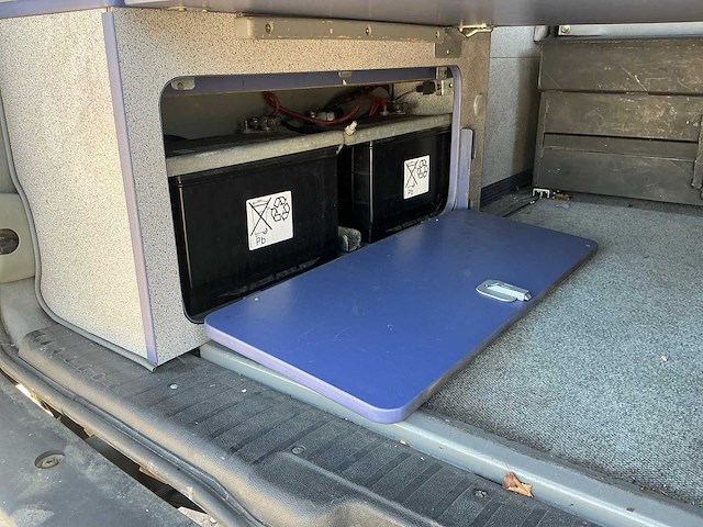 1992 volkswagen bestel 500d 57kw camper - afbeelding 10 van  19