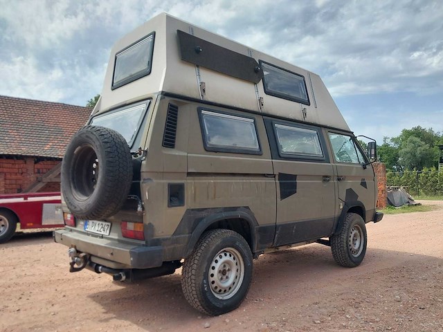 1992 volkswagen t3 syncro 4x4 camper 170 pk - afbeelding 23 van  57