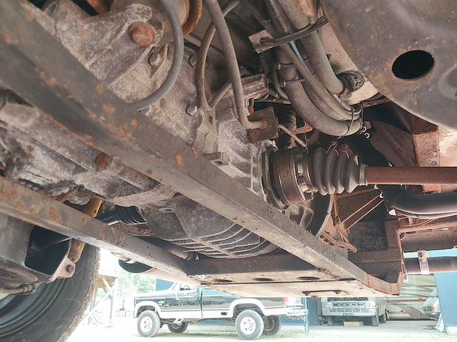 1992 volkswagen t3 syncro 4x4 camper 170 pk - afbeelding 38 van  57