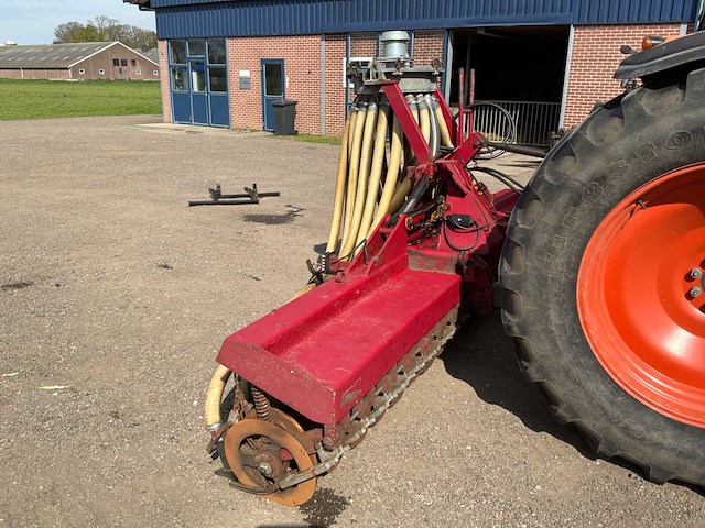 1992 vredo akker- en graslandbemester - afbeelding 10 van  15