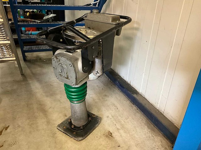 1992 wacker bs52y trilstamper - afbeelding 1 van  6