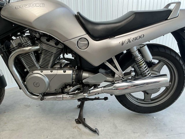 1993 - suzuki - tour - vx 800 - motorfiets - afbeelding 9 van  13