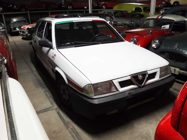 1993 alfa romeo 33 1.4 ie sportwagon | italian classic estate car - afbeelding 12 van  33