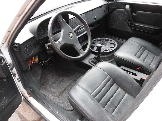 1993 alfa romeo 33 1.4 ie sportwagon | italian classic estate car - afbeelding 7 van  33