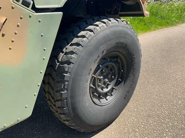 1993 am general humvee tc-ecv 5 hummer prototype legervoertuig - afbeelding 8 van  37