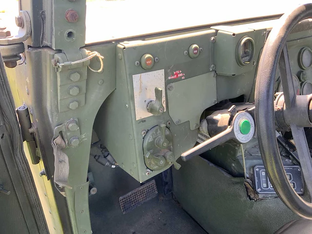 1993 am general humvee tc-ecv 5 hummer prototype legervoertuig - afbeelding 21 van  37