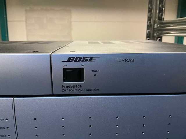 1993 bose engineering sound processor en hz zone amplifier - afbeelding 2 van  6