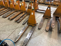 1993 bv 116 hand hydraulische palletwagen - afbeelding 1 van  8