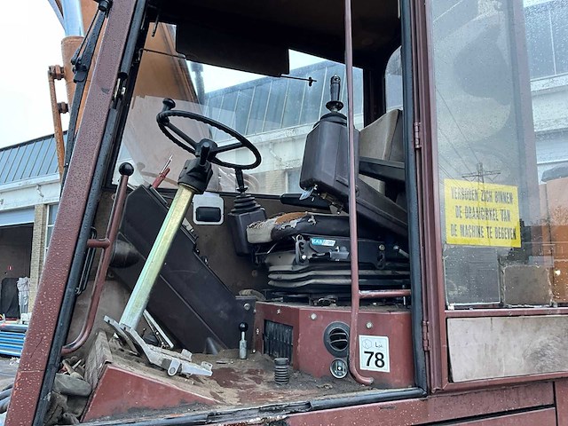 1993 case 1088p banden graafmachine - afbeelding 21 van  21