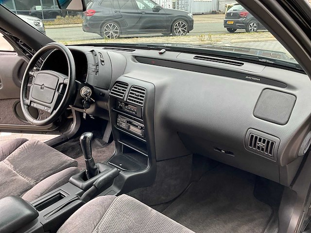 1993 chrysler daytona gt 2.5 turbo personenauto - afbeelding 17 van  36