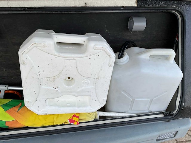 1993 delta caravans 3900 sk caravan - afbeelding 2 van  23