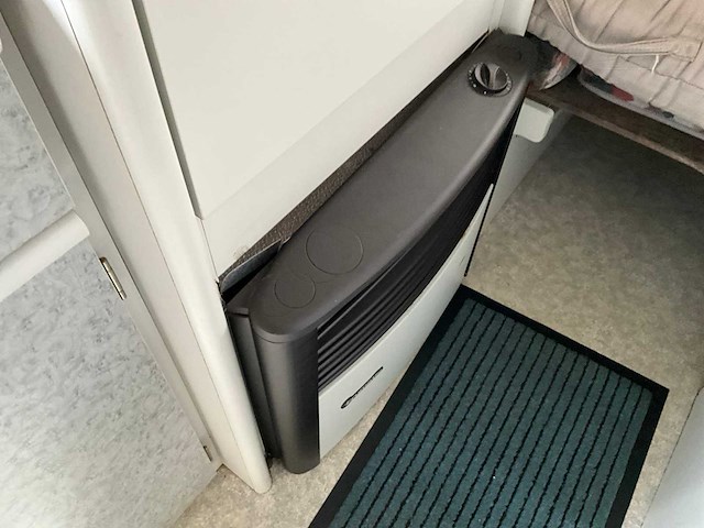 1993 delta caravans 3900 sk caravan - afbeelding 22 van  23