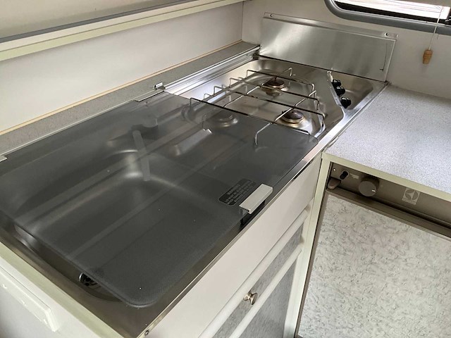 1993 delta caravans 3900 sk caravan - afbeelding 20 van  23