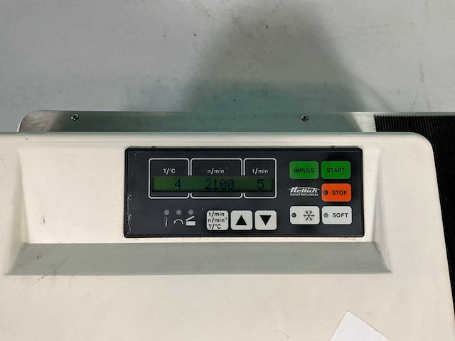 1993 hettich universal 30 rf centrifuge - afbeelding 2 van  6