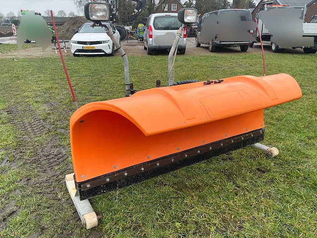 1993 holten-holland snk 180-r12v.epz-s sneeuwschuiver - afbeelding 1 van  9