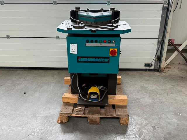 1993 indumasch 254 hydraulische uithoekschaar - afbeelding 1 van  5